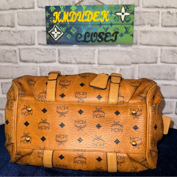 💎MCM Visetos Boston Bag Cognac with lock and key - Picture 11 of 14